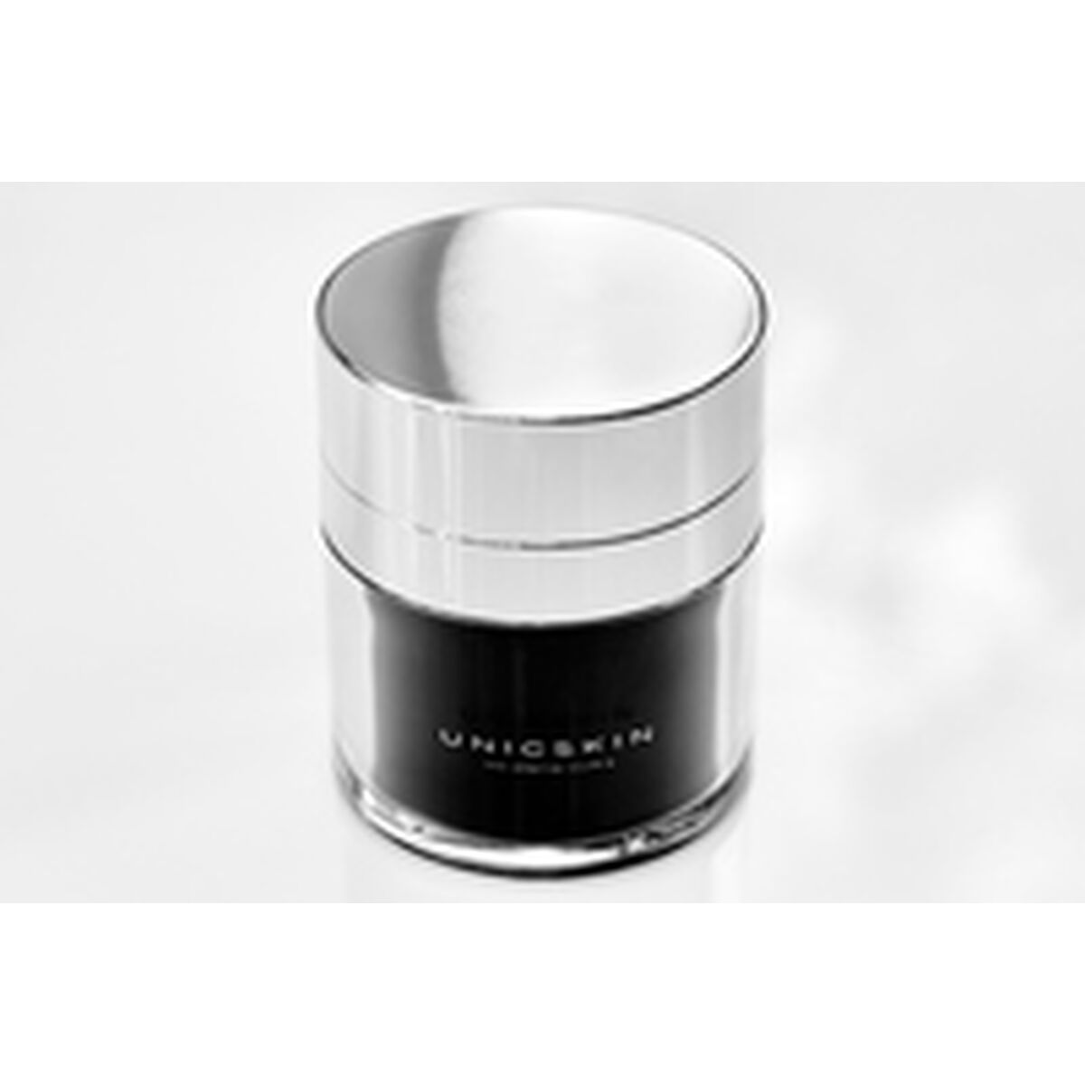 V3HBFB830F77A41DCCFC1F5C169D66C427ER7353124P3