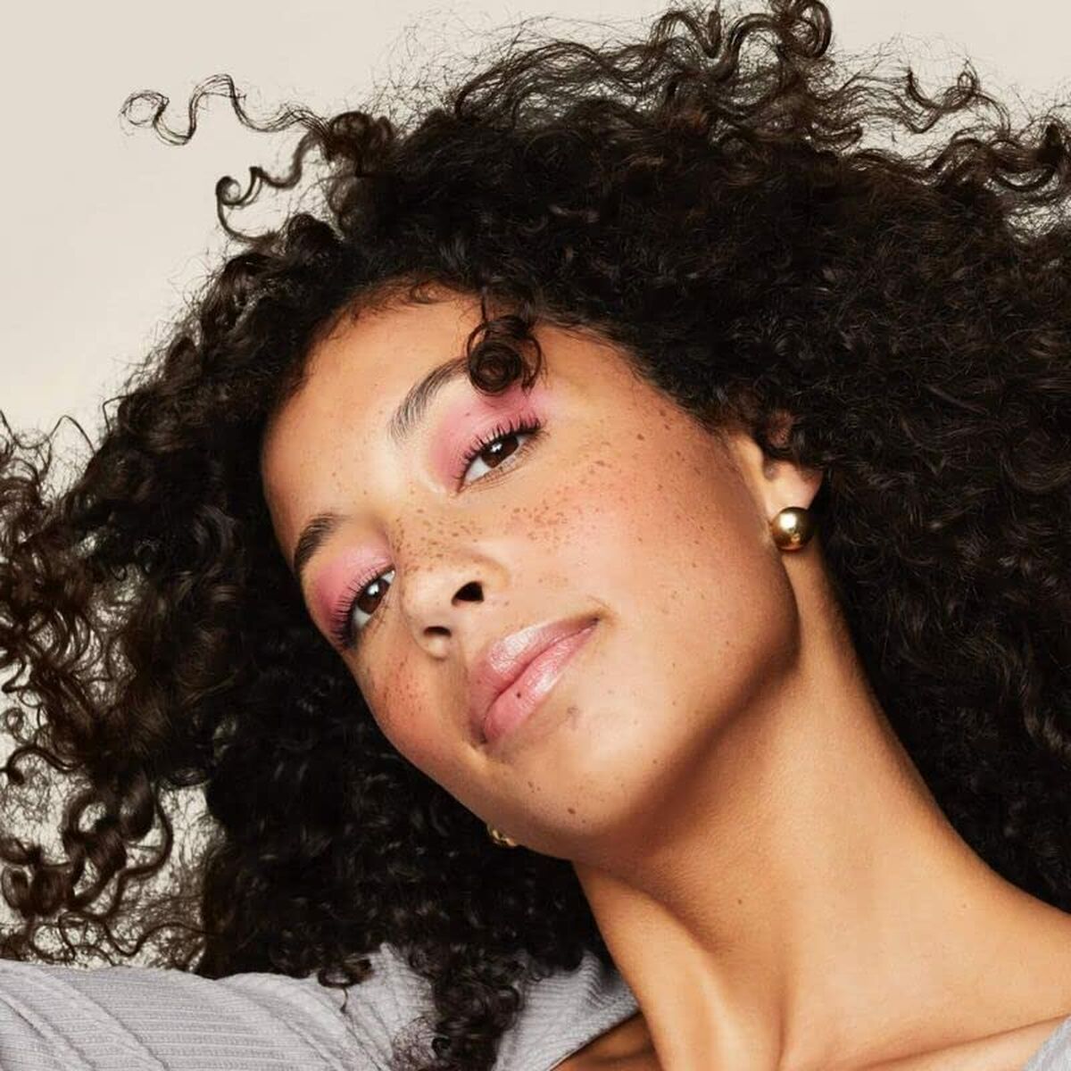 V5H2709EEF589D9E84620CF4F639EE6758DR4393939P2