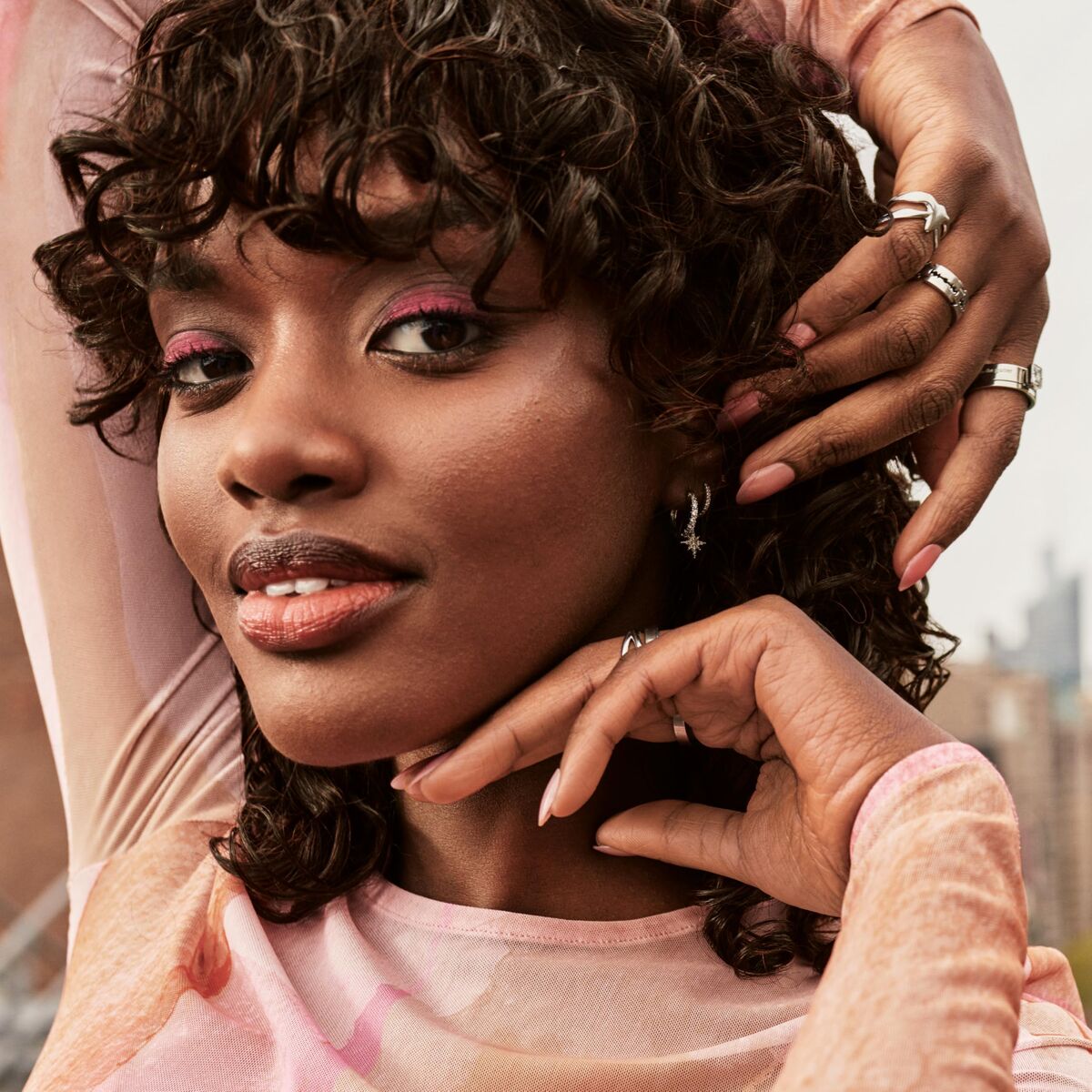 V3HD2A8B8560407F5D65719962AA2BFA821R7379471P6