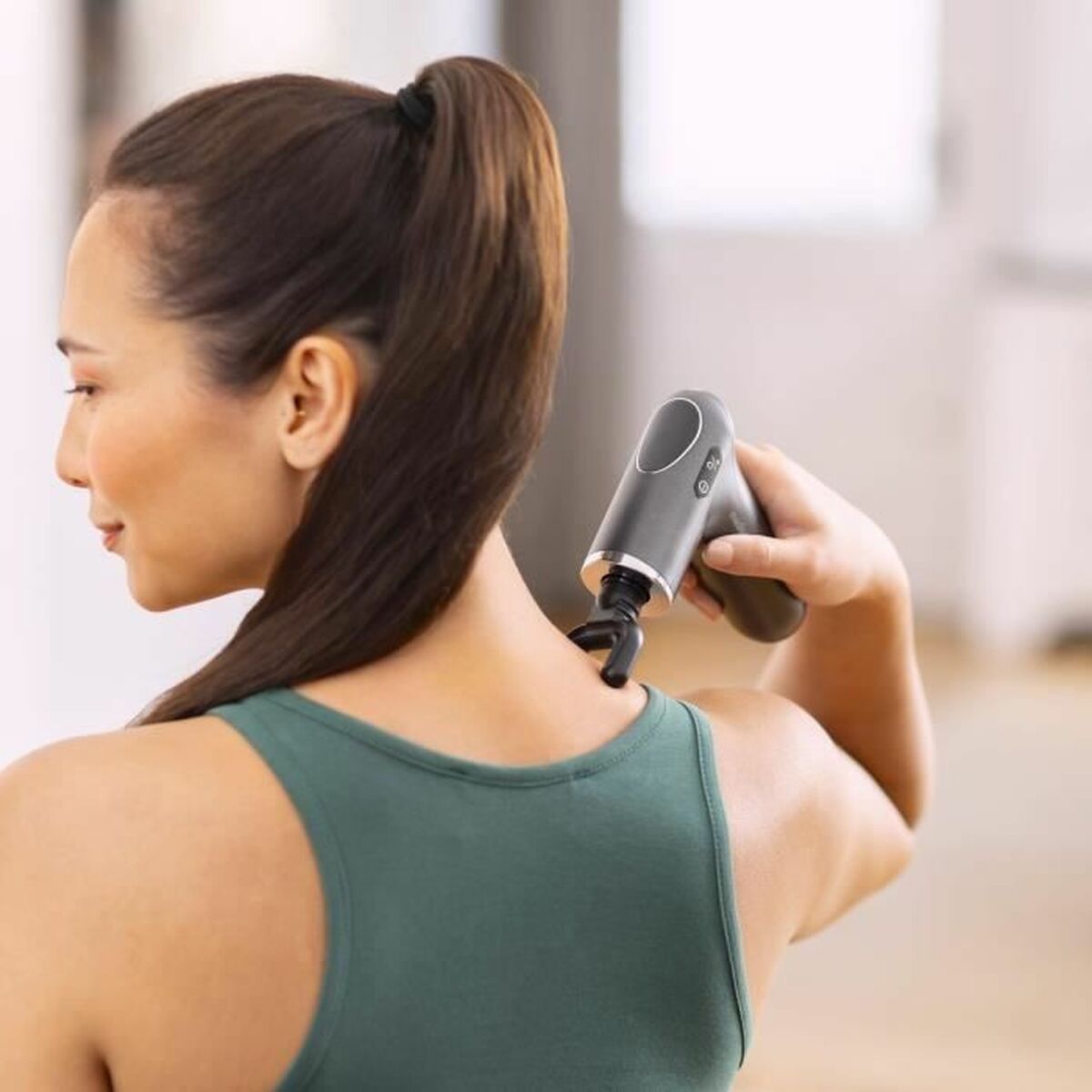 V3H0C4BEBFB30F20E353A7D67818DB425F0R6773998P3