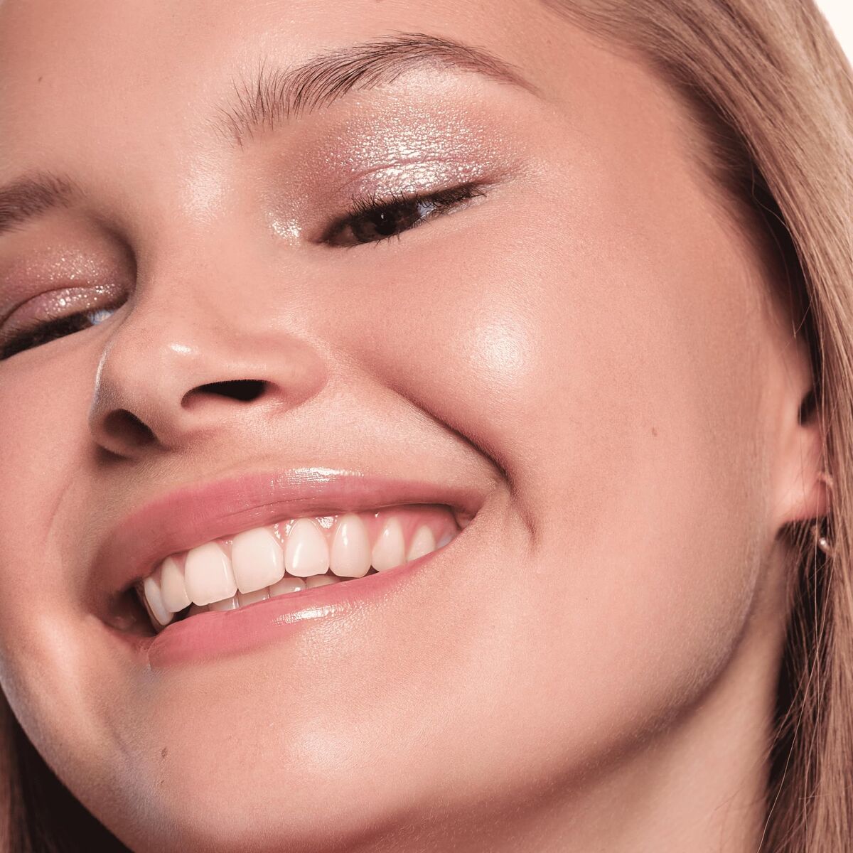 V3H97D4951EDF1DC3B0298A28850D07DD84R7435033P7