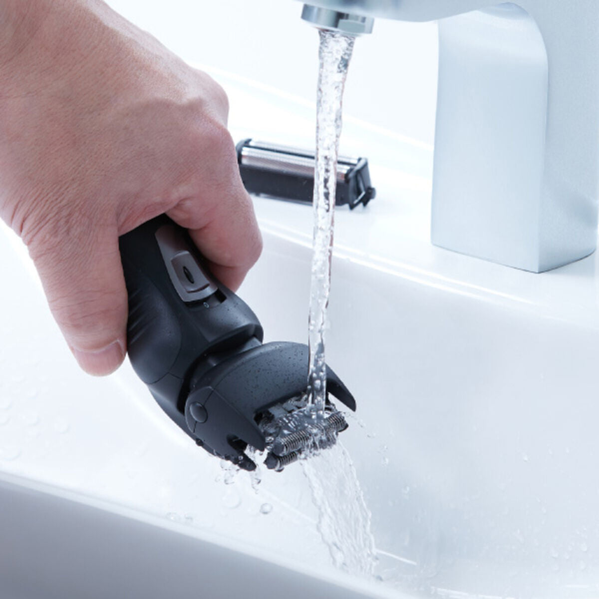 V11H6131E3C4539F1F98E6FEA0A29C9B46E1R4577395P3