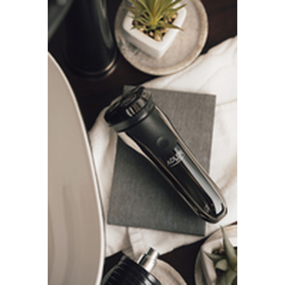 V8HD1ABC28023FD350323FAE5E4848B657ER6405748P6