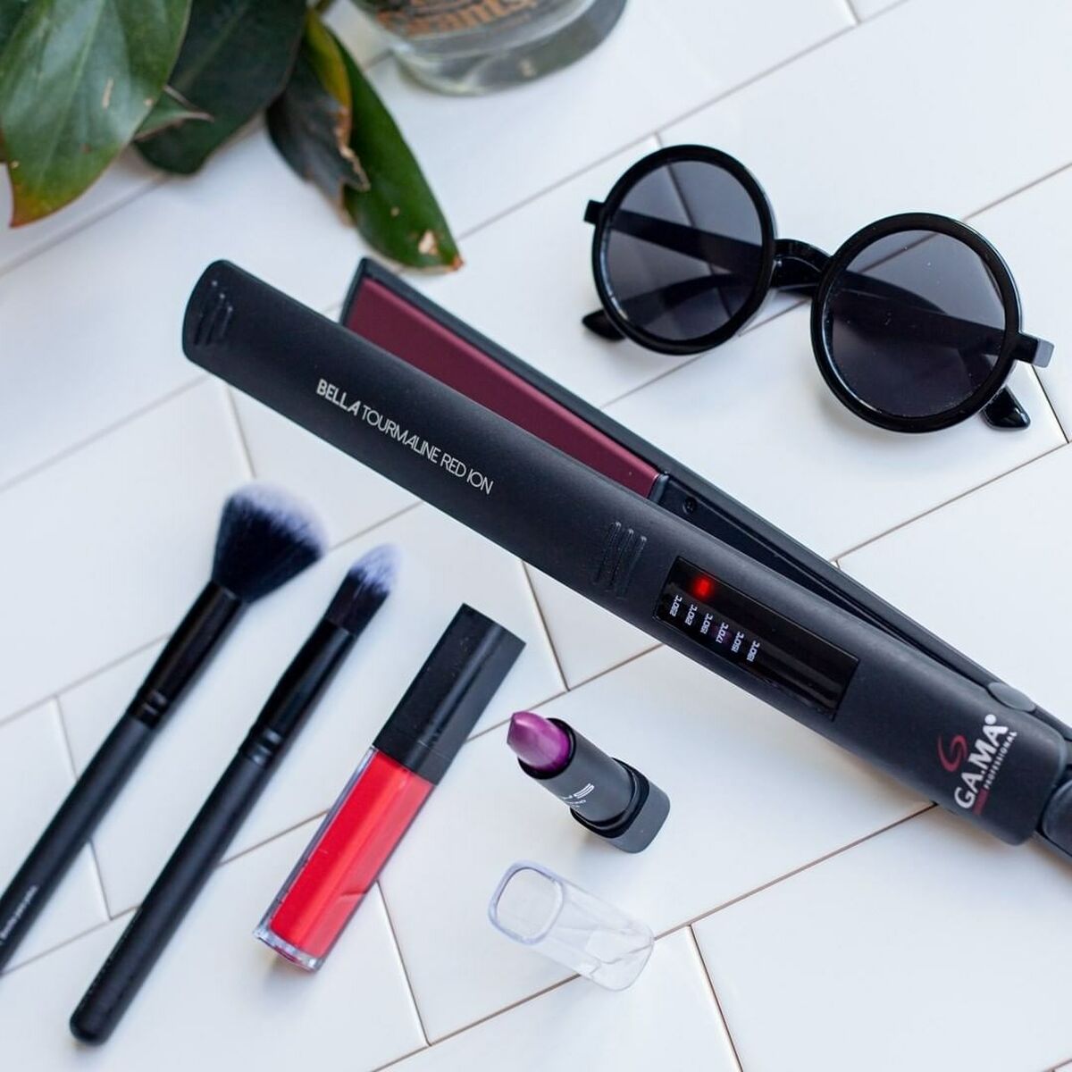 V9HFA8A823DE14F1913A754D2AC7858F43ER6552880P5