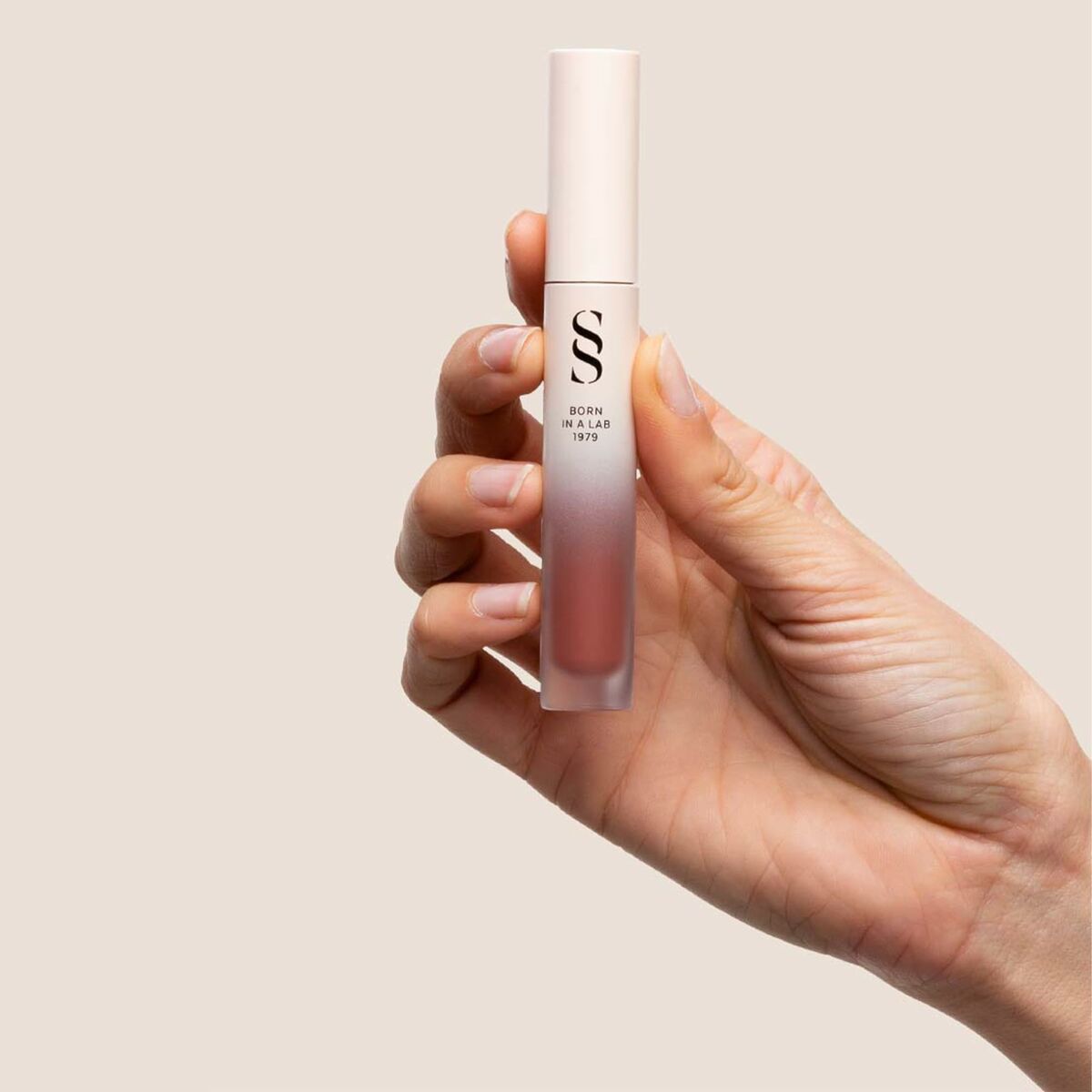 V4H894764F9E1846AA42BE519DC81E01106R6239443P2