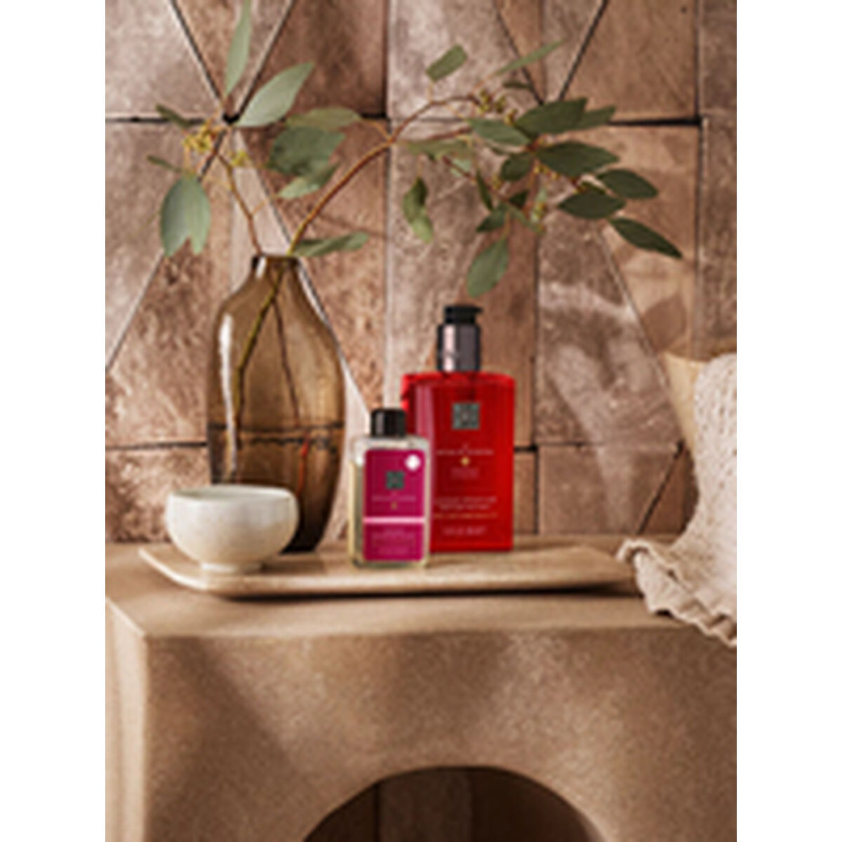 V4H37791B2F00D1720E9FCB4DEAA0DCAEA2R6240829P3